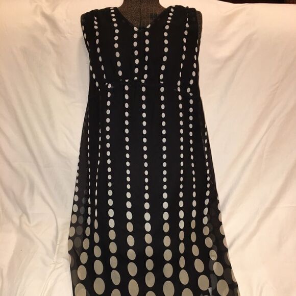 Apt 9 size 6 easy care dress beige black polka dot - Picture 2 of 5